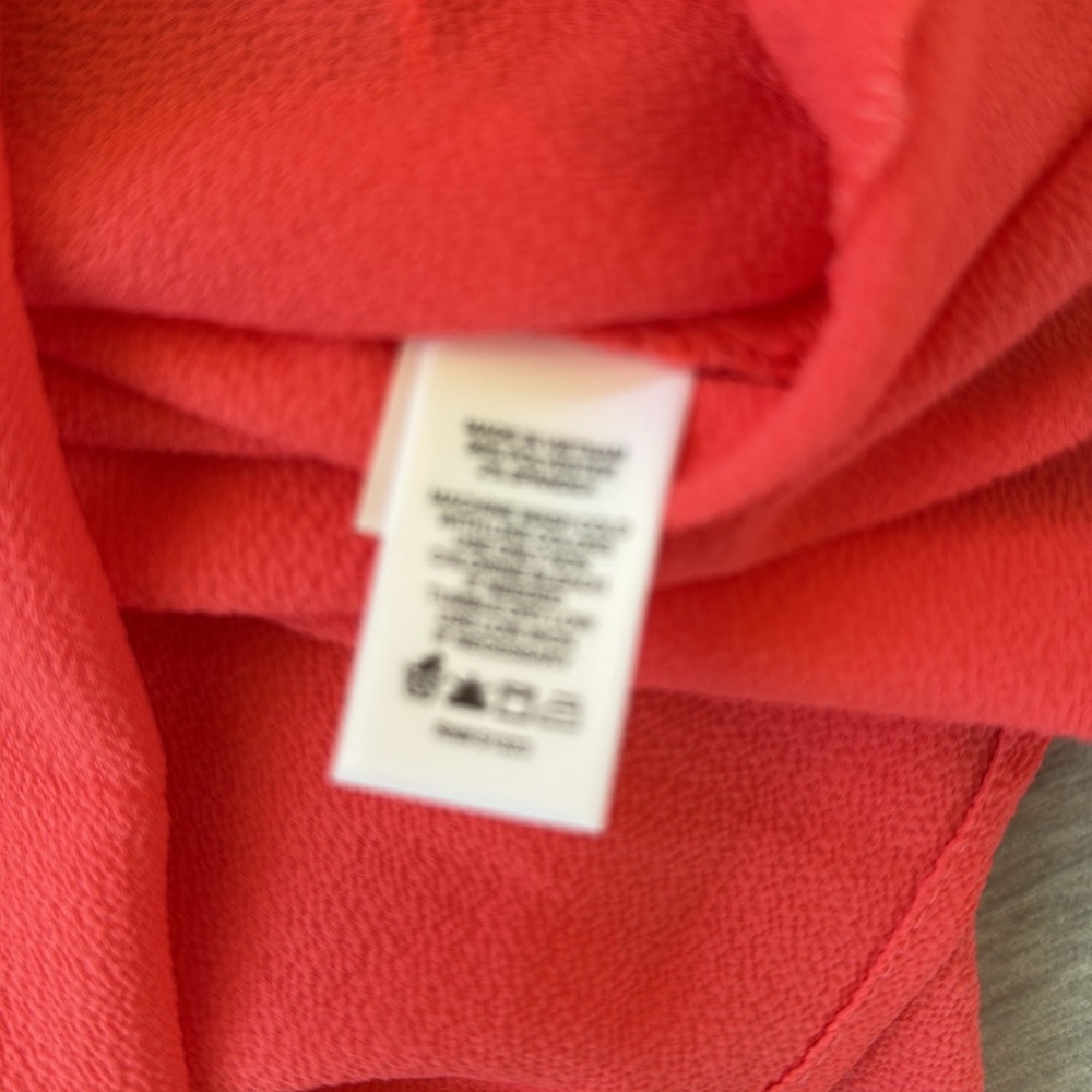 CeCe Bright Women's V-Neck Coral Top - Picture 8 of 8